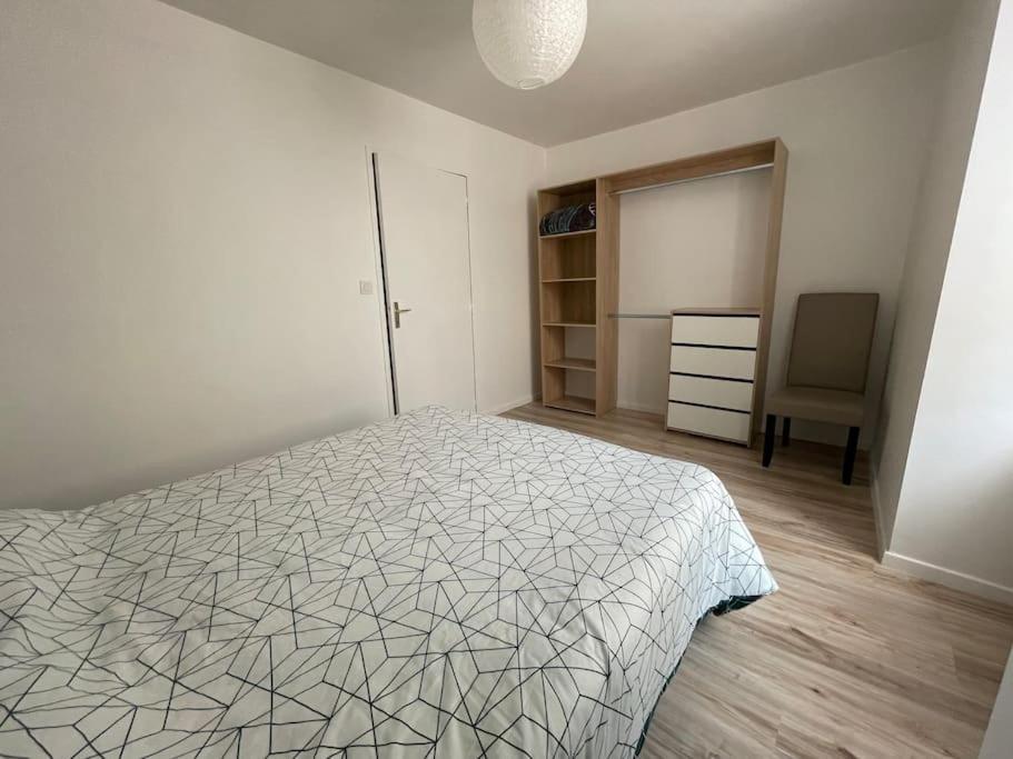 T2 Refait A Neuf Sur Le Theme Oriental Apartment Rodez Luaran gambar