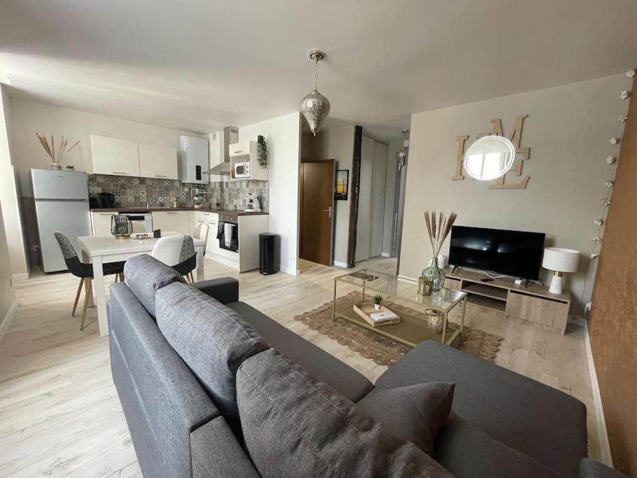 T2 Refait A Neuf Sur Le Theme Oriental Apartment Rodez Luaran gambar
